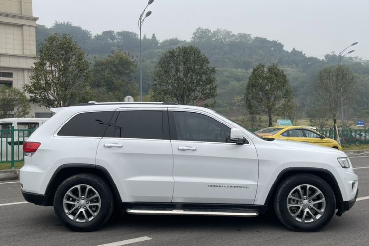 Used Jeep Grand Cherokee 2014 3.6L Elite Navigation Edition