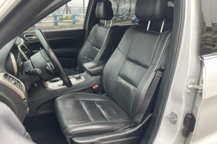 Used Jeep Grand Cherokee 2014 3.6L Elite Navigation Edition