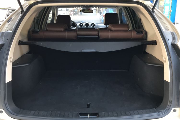 Used BYD Tang New Energy 2015 2.0T Four-Wheel-Drive Flagship Model Trunk