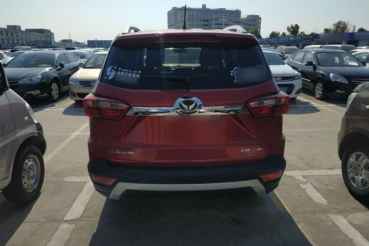 Used HYOSOW S3 2016 S3L 1.5L Manual Prestige Edition
