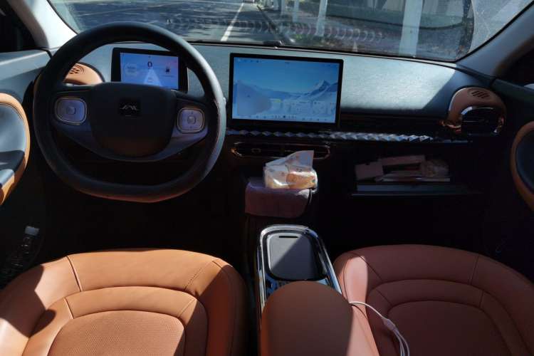 Used JAC Yiwei 3 2023 505 km Championship Edition