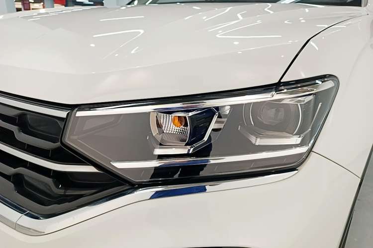 Used Volkswagen Tayron X 2020 330TSI Two-Wheel Drive Luxury Smart Connectivity Version