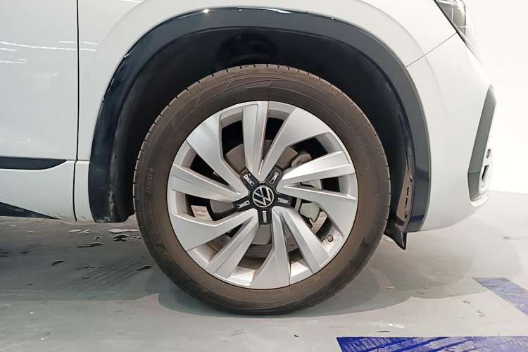 Used Volkswagen Tayron X 2020 330TSI Two-Wheel Drive Luxury Smart Connectivity Version