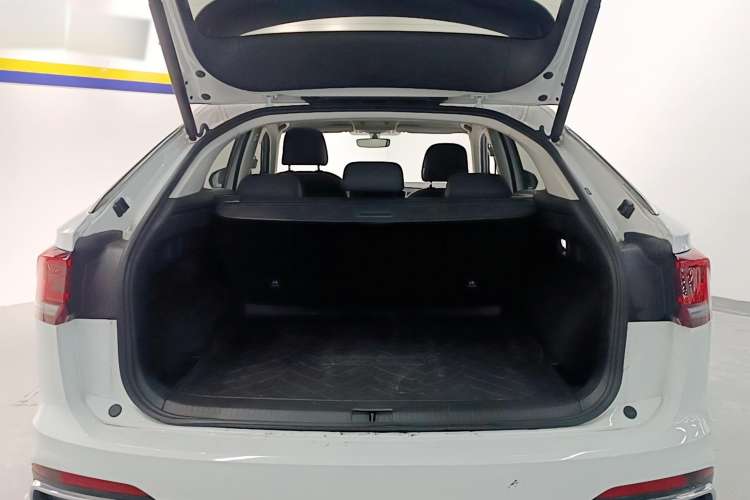 Used Volkswagen Tayron X 2020 330TSI Two-Wheel Drive Luxury Smart Connectivity Version