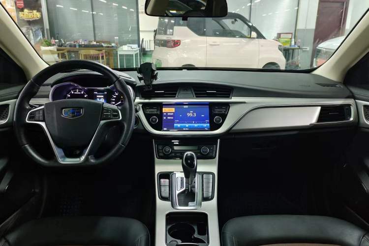 Used Geely Auto Emgrand GL 2017 1.3T DCT Luxury Model
