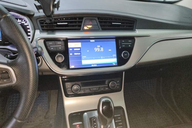 Used Geely Auto Emgrand GL 2017 1.3T DCT Luxury Model
