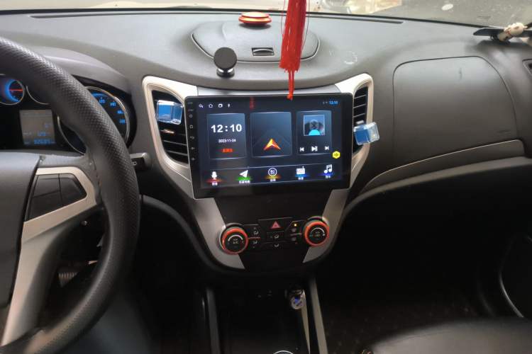 Used Changan CS35 2012 1.6L Manual Luxury Model China IV Standard
