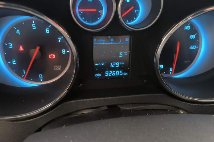 Used Changan CS35 2012 1.6L Manual Luxury Model China IV Standard
