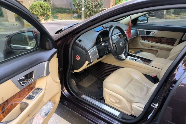 Used Jaguar XF 2012 XF 3.0L V6 Prestige Edition