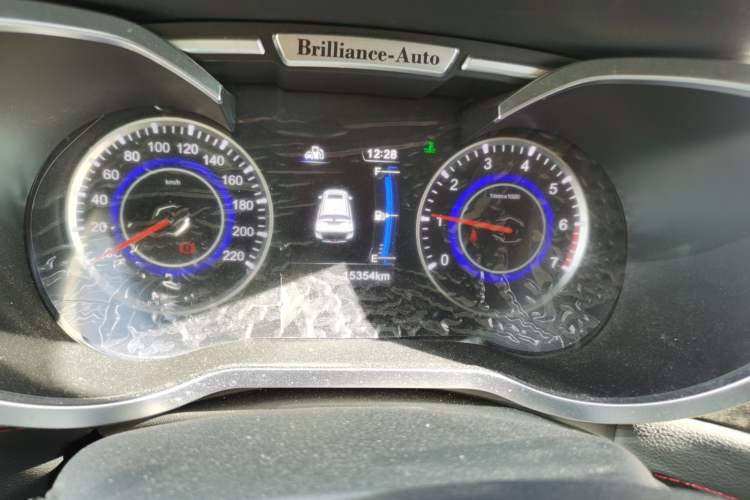 Used Brilliance V3 2016 1.5L Manual Smart Version
