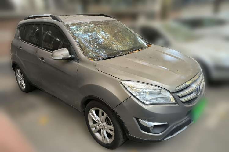Used Changan CS35 2012 1.6L Manual Luxury Model China IV Standard
