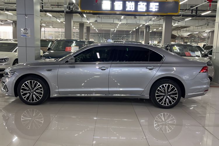 Used Volkswagen Phideon 2021 380TSI Luxury Edition