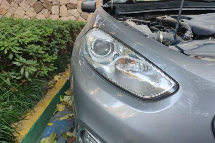 Used Fiat Viaggio 2012 1.4T Automatic Enjoyment Edition
