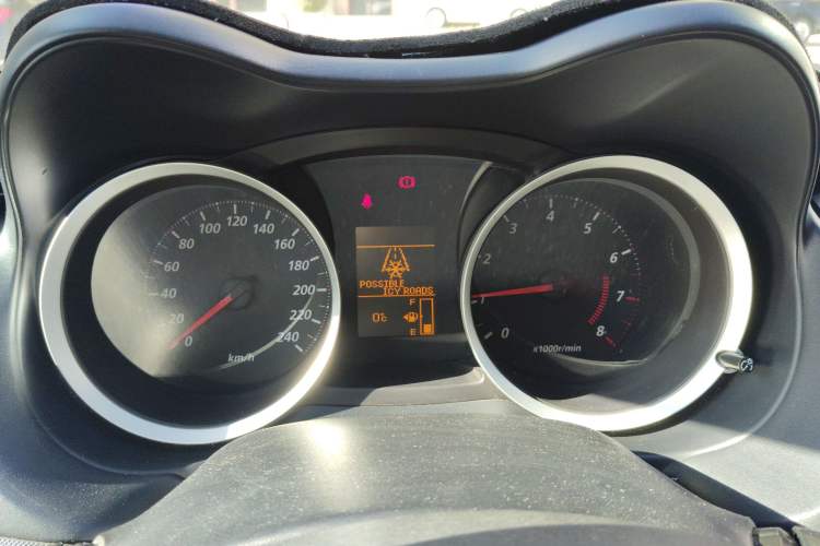 Used Mitsubishi Lancer EX 2011 Chasing Edition 1.8L Manual Luxury Model
