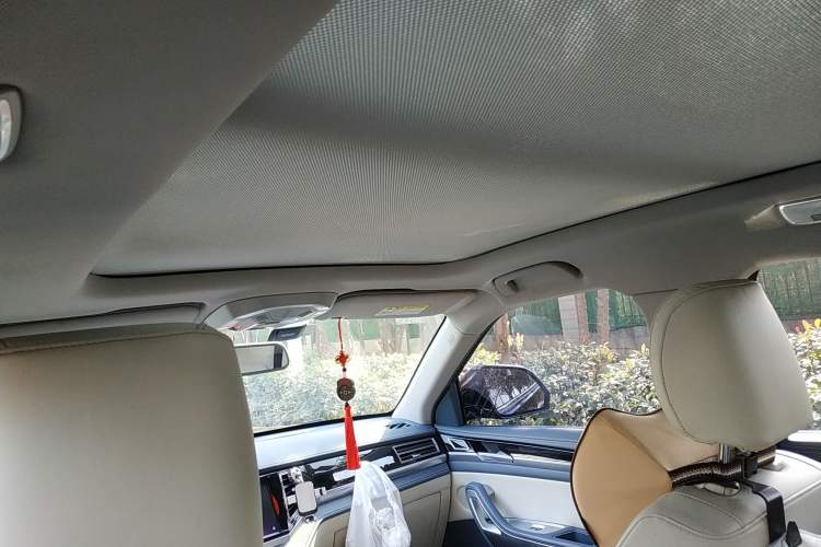 Used Zotye Domy X7 2017 Upgraded Edition 2.0T DCT Huangshan Model 7 Seats
