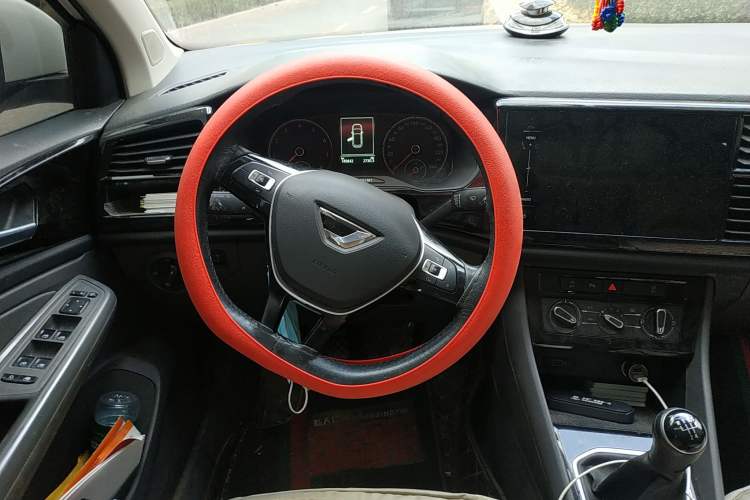 Used Jetta VS7 2020 1.4T Manual Entry-Level Trim
