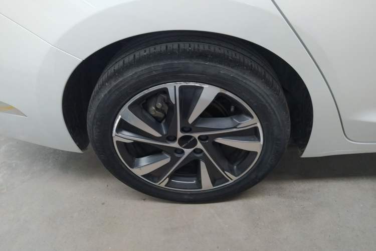 Used BAIC Beijing U7 2019 1.5T CVT Elite Version China VI
