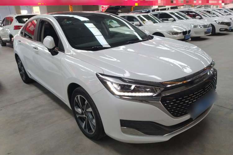 Used BAIC Beijing U7 2019 1.5T CVT Elite Version China VI
