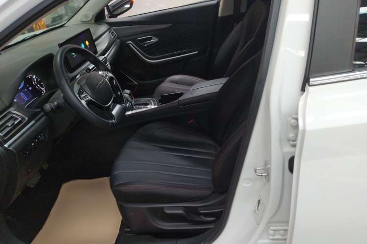 Used BAIC Beijing U7 2019 1.5T CVT Elite Version China VI
