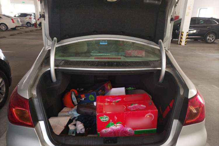 Used Roewe 950 2012 2.4L Luxury Edition