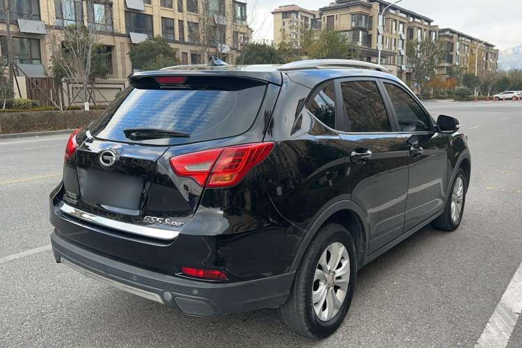 Used GAC Trumpchi GS5 Super 2015 2.0L Automatic Two-Wheel Drive Comfort Edition Exterior 4