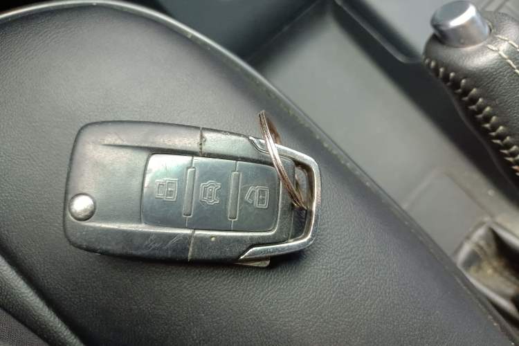 Used BAIC Off-Road BJ40 2016 40L 2.3T Automatic Two-Wheel Drive Luxury Edition