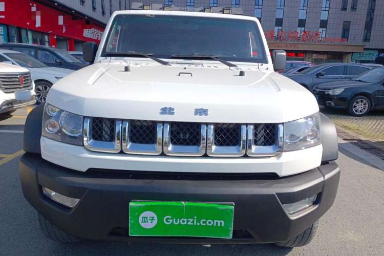 Used BAIC Off-Road BJ40 2016 40L 2.3T Automatic Two-Wheel Drive Luxury Edition