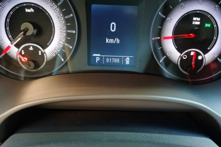 Used Roewe 950 2015 1.8T Elegant Edition
