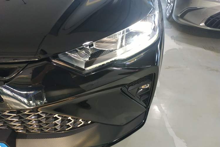 Used Haval H6S 2022 2.0T Two-Wheel Drive ZhiRun Version
