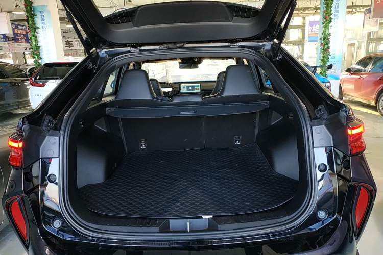 Used Haval H6S 2022 2.0T Two-Wheel Drive ZhiRun Version
