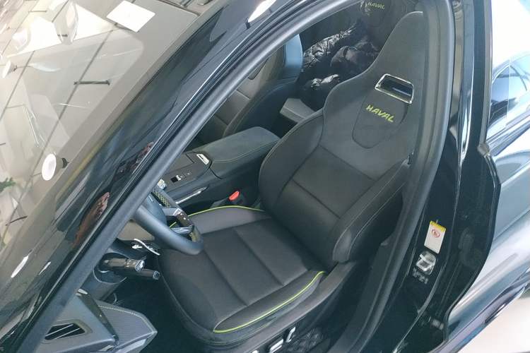 Used Haval H6S 2022 2.0T Two-Wheel Drive ZhiRun Version
