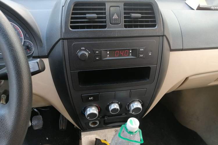 Used Dongfeng Xiaokang C37 2018 1.5L Premium II DK15
