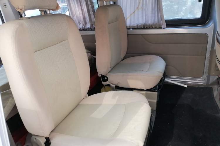 Used Dongfeng Xiaokang C37 2018 1.5L Premium II DK15
