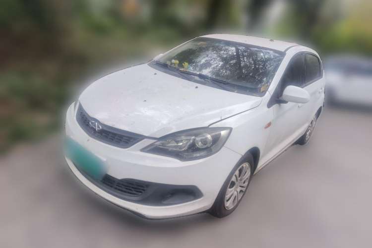 Used Chery Fengyun 2 2013 Hatchback 1.5L AMT Ruìyì Edition