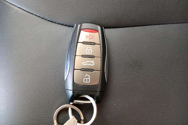 Used Haval JOLION 2021 1.5T Automatic Four-Door Version Vehicle Key