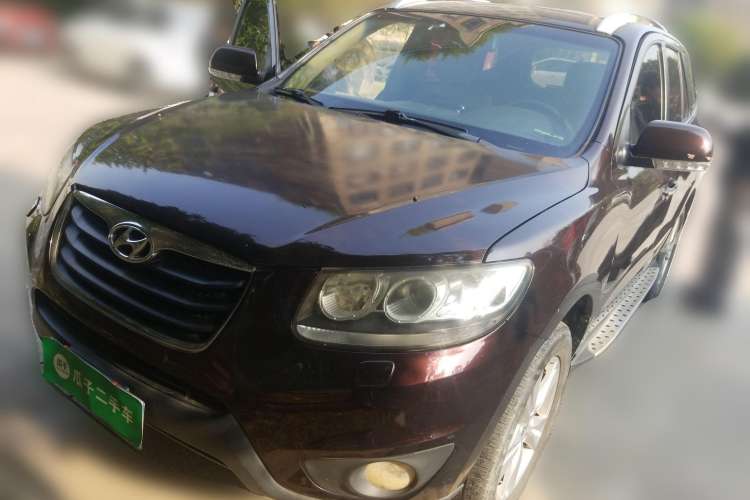 Used Hyundai Santa Fe Classic 2010 2.4 Ultimate Edition 7-Seater Four-Wheel Drive