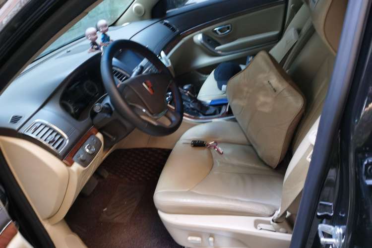 Used Roewe 950 2015 1.8T Elegant Edition
