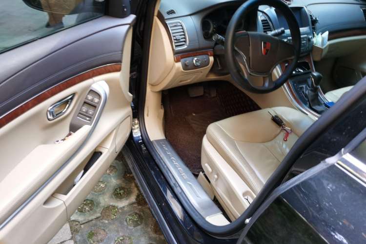 Used Roewe 950 2015 1.8T Elegant Edition
