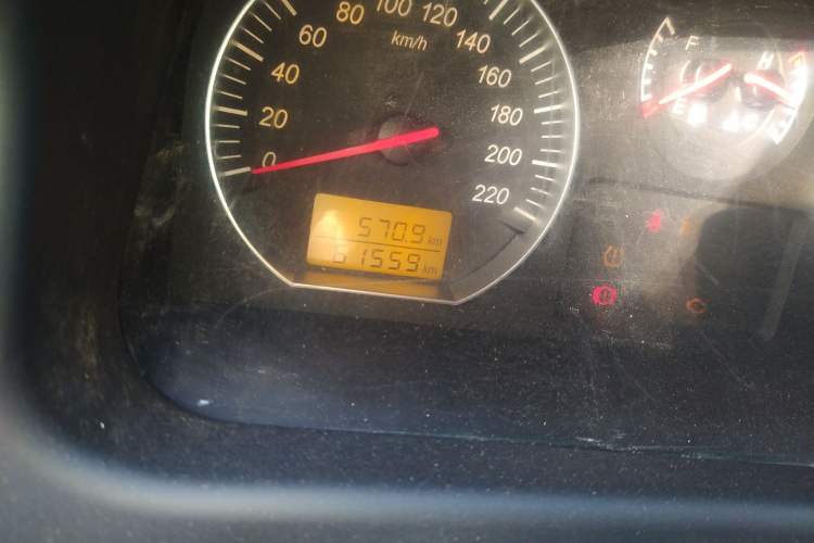 Used Jinbei Express 2020 2.0L Upgraded Version China VI Standard 6-Seater 1TZS Odometer Close Up