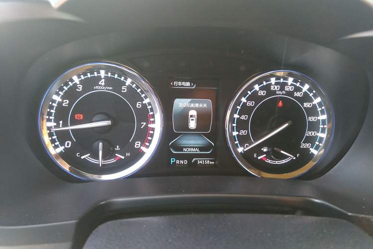 Used CHANGAN CS95 2017 2.0T Four-Wheel Drive Smart Edition
