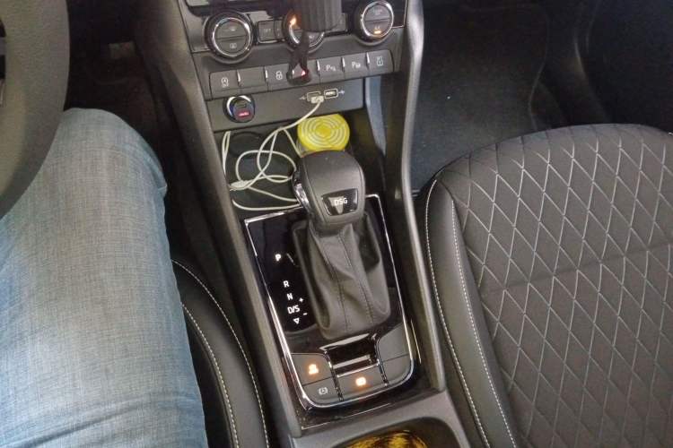 Used Skoda Karoq 2019 TSI280 SmartDrive Luxury Edition China VI standard
