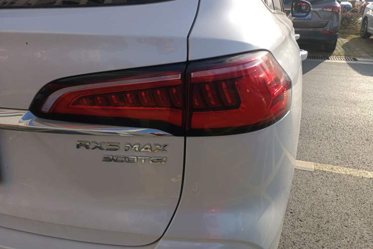 Used Roewe RX5 MAX 2019 300TGI Automatic 4G Connect Luxury Edition
