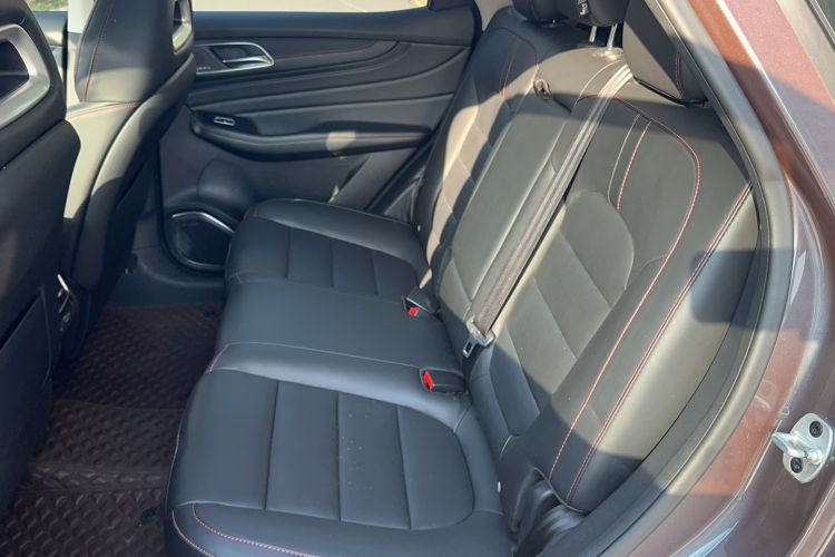 Used MG Pilot 2021 300TGI Automatic Two-Wheel Drive Trophy Deluxe Edition