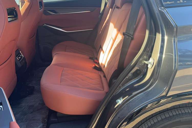 Used Changan CS75 PLUS iDD 2023 ZhiDian iDD Smart Leading Model