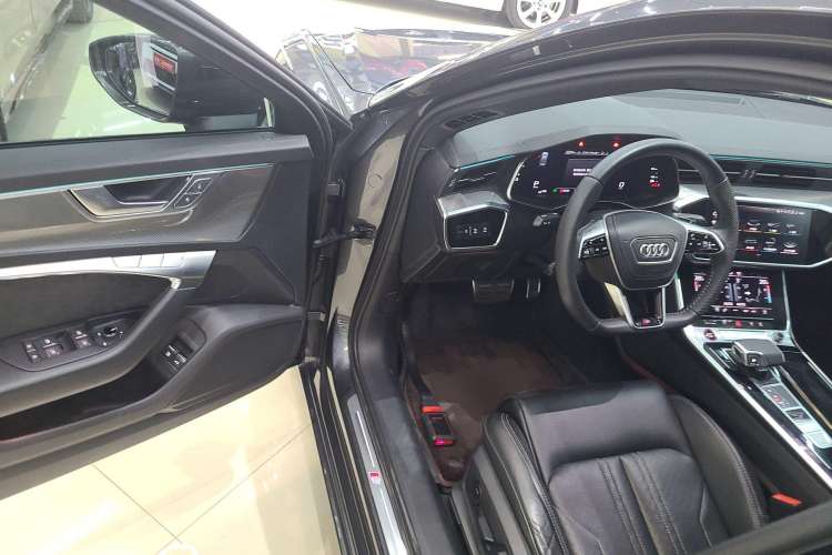 Used Audi A6L New Energy 2020 55 TFSI e quattro
