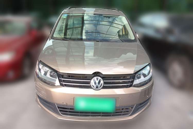 Used Volkswagen Sharan 2016 280TSI Enjoyment Model 7-Seater
