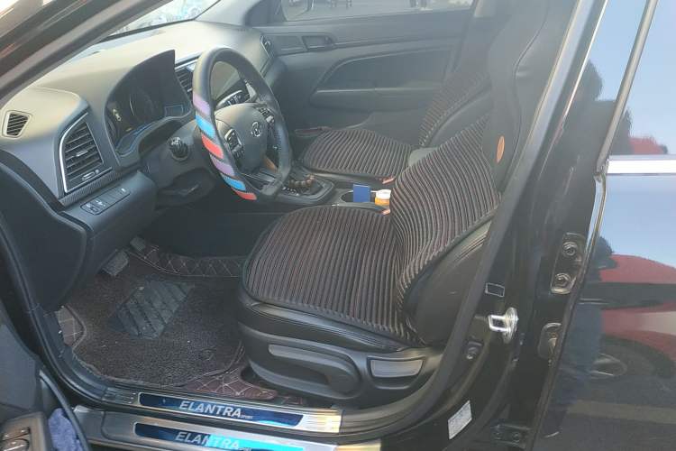 Used Hyundai Elantra (6th Generation / Lingdong) 2018 1.4T Dual-Clutch Xuan Dong · Dynamic Edition Left Front Seat