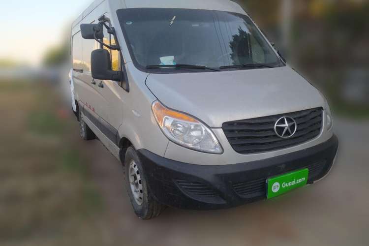 Used JAC Sunray 2021 2.0T Fuel-Efficient King Logistics Van Long Wheelbase D20TCIF1