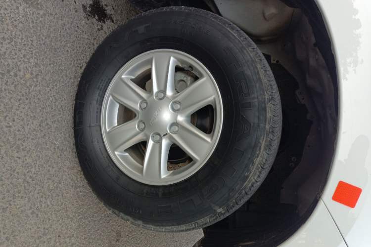 Used Isuzu D-MAX 2018 3.0T Four-Wheel Drive Automatic Ultra-Luxury Version 4JJ1-TC HI
