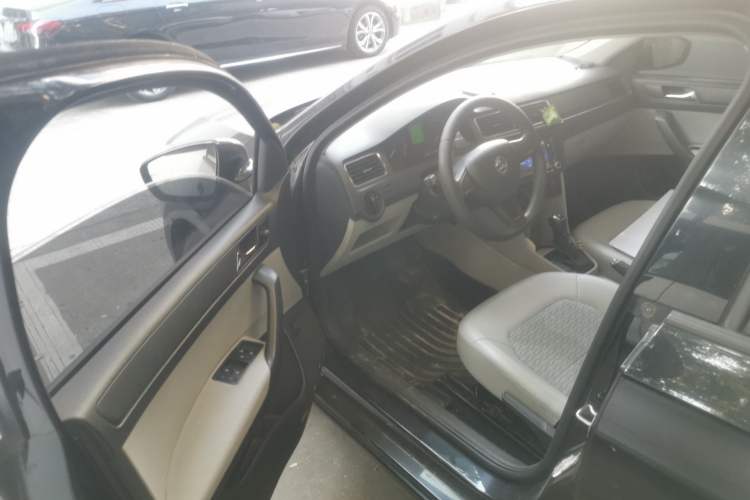 Used Skoda Rapid 2016 1.6L Automatic Chuanxing Edition